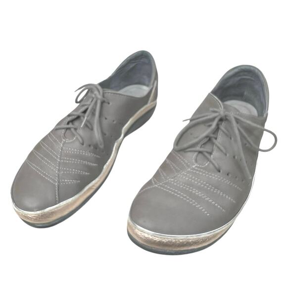 NAOT Women’s Kumara Foggy Gray Leather Lace Up Sneaker Size 40 US 9 - Picture 6 of 10